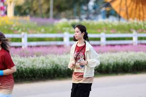 BIB: 
                            <button type="button" onclick="openModal(27852258)" class="btn btn-primary btn-sm float-right btn-popup" data-toggle="modal" data-target=".modal-high-quality">
                        <i class="fas fa-shopping-cart"></i> Add to Cart
                    </button>
                                            <button type="button" onclick="isThisMe(27852258, true)" class="btn btn-success btn-sm float-right btn-popup btn-isme hidden" data-toggle="tooltip" data-placement="bottom" title="นี่คือรูปของคุณใช่ไหม คลิกที่นี่เพื่อเอาเข้าอัลบั้ม">
                        <i class="fas fa-plus"></i> Add to album
                    </button>
                    <button type="button" onclick="isThisMe(27852258, false)" class="btn btn-warning btn-sm float-right btn-popup btn-isnotme hidden">
                        <i class="fas fa-ban"></i> Remove from album
                    </button>